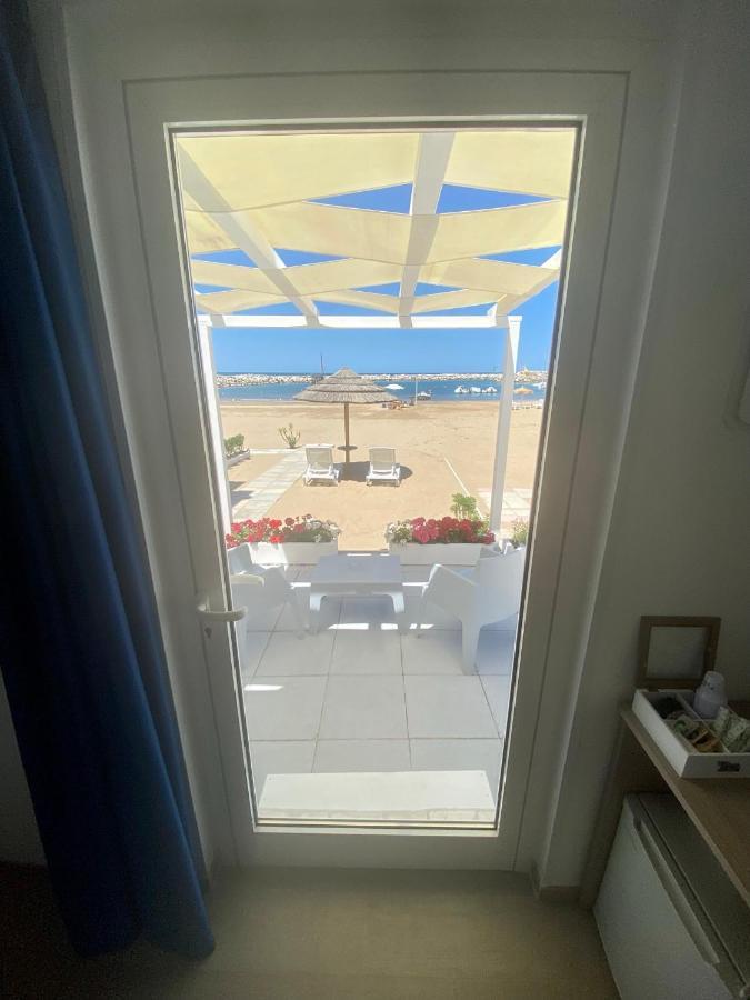 Marina Bay Suites Peschici Extérieur photo