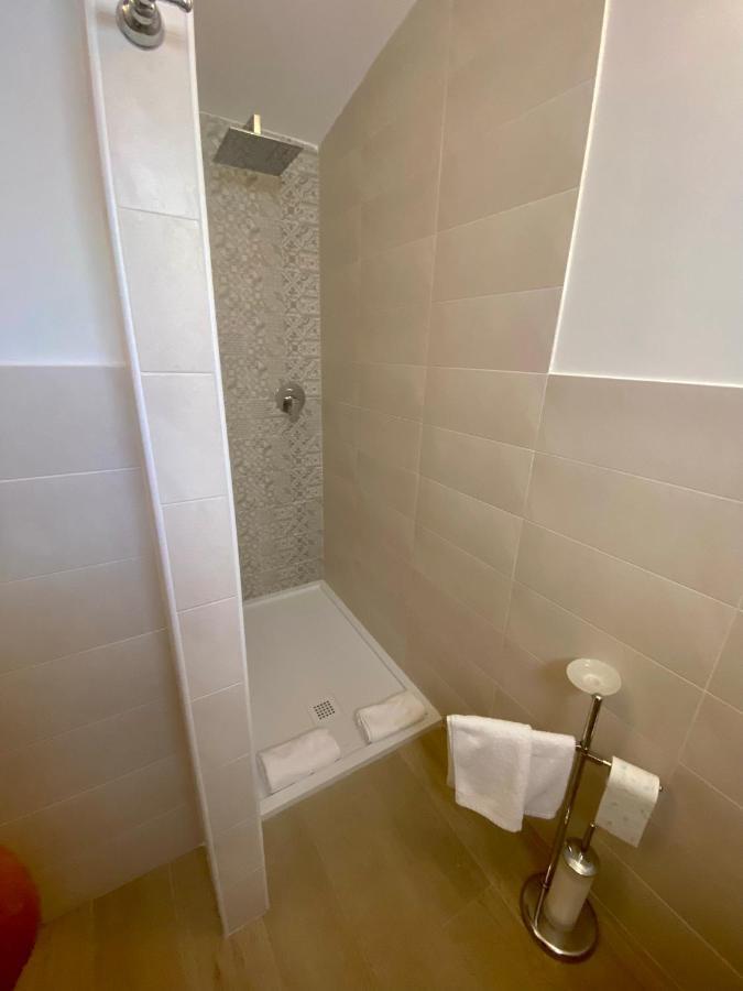 Marina Bay Suites Peschici Extérieur photo